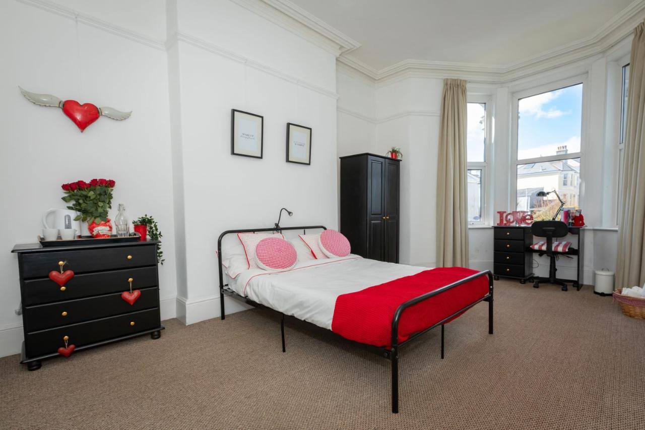 5-Bed House With Distant Sea Views In Plymouth Villa Exteriör bild
